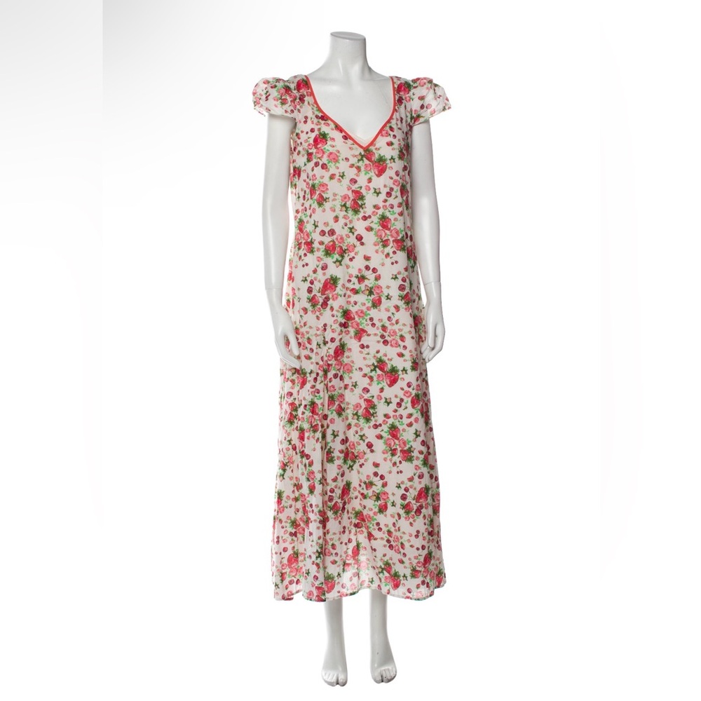 SOLD 💝 LoveShackFancy Strawberry Maxi Dress